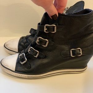 Ash hi-top fashion sneaker